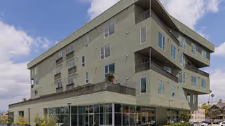 2221 S Western in West Adams Dsitrict