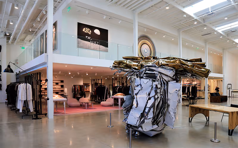 Interior shopping in Sycamore